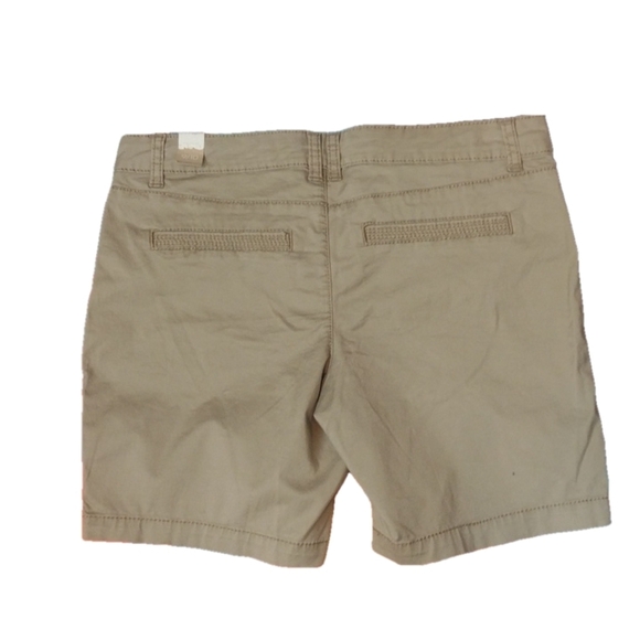 Maurices khaki shorts shorts size 9/10 - Picture 3 of 3